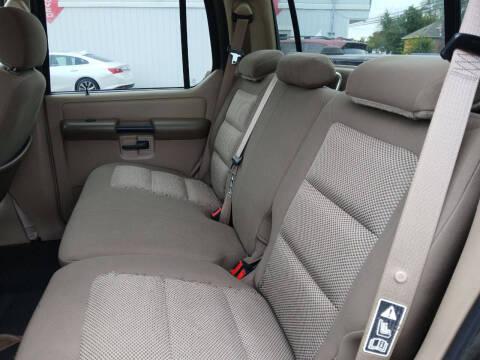 Ford Explorer Sport Trac XLS 2WD 2003