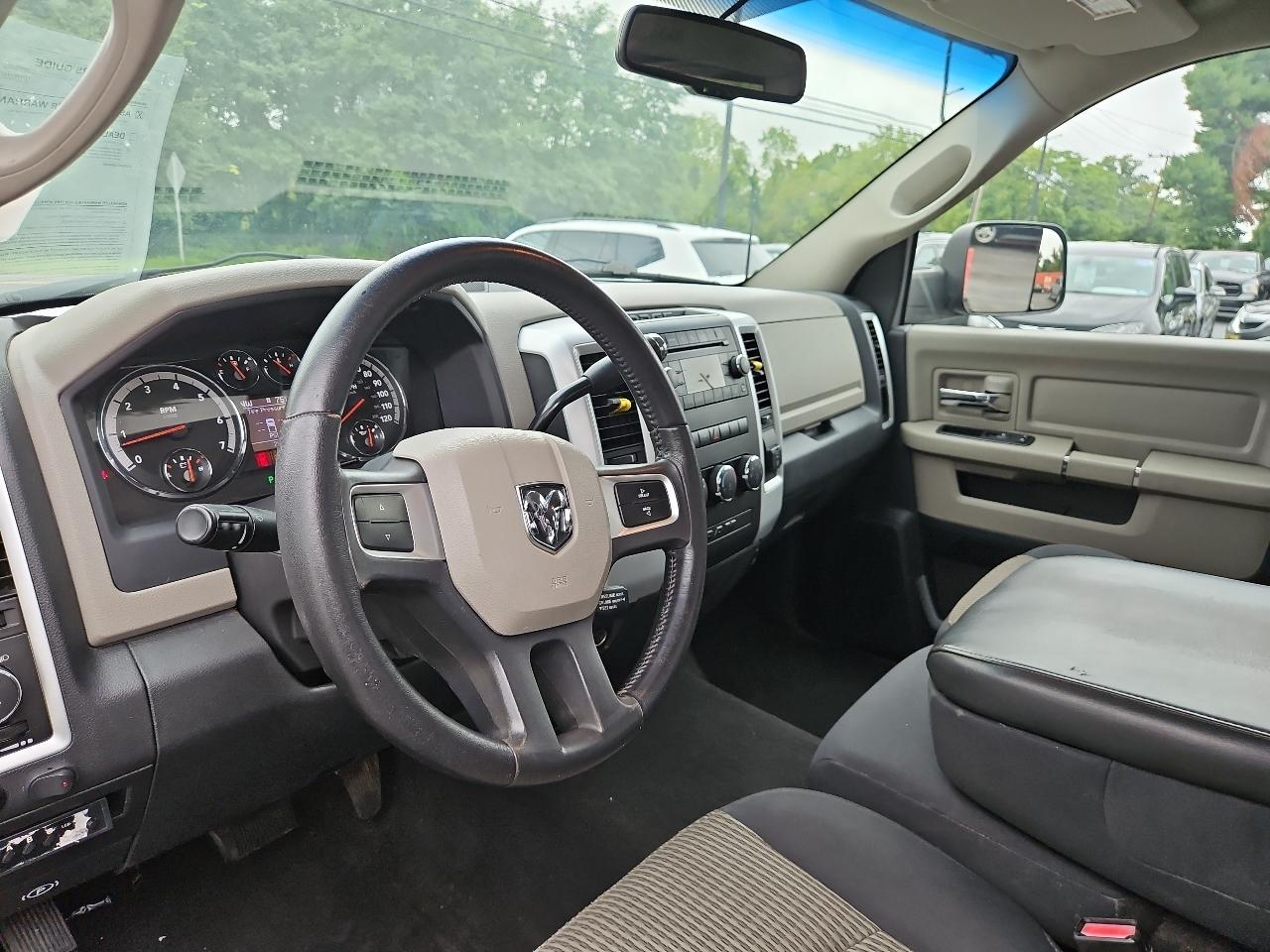 Dodge 1500 Sport Quad Cab 4WD 2010