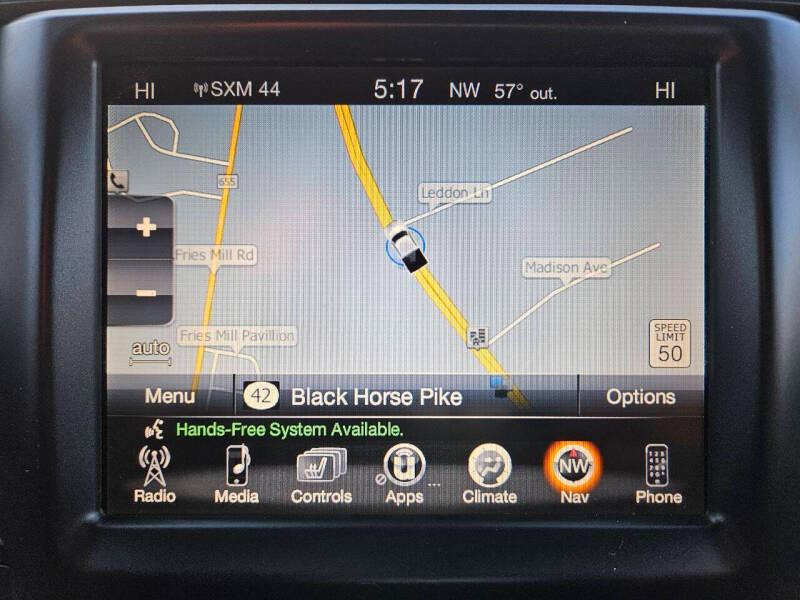 RAM 1500 Rebel Crew Cab SWB 4WD 2017