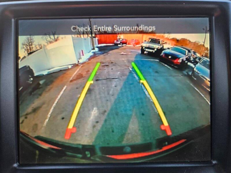 RAM 1500 Rebel Crew Cab SWB 4WD 2017