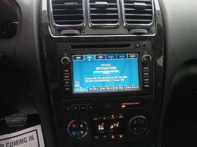 GMC Acadia Denali AWD 2012