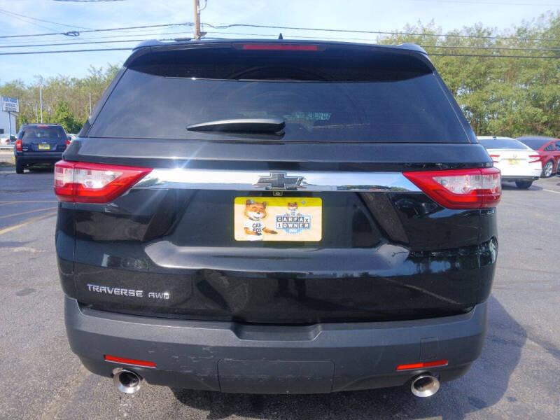 Chevrolet Traverse LS AWD 2020
