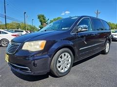 2011 Chrysler Town & Country 