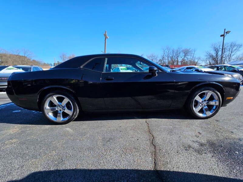 Dodge Challenger SXT 2013