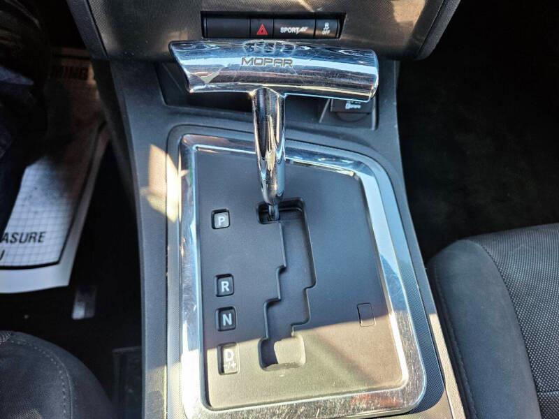 Dodge Challenger SXT 2013