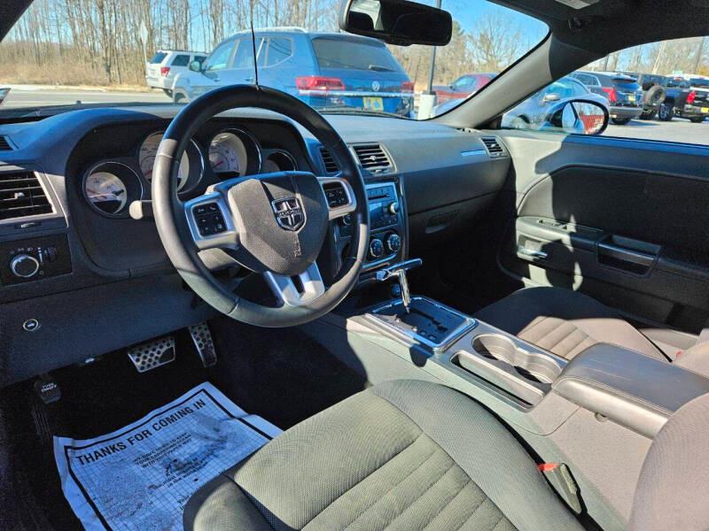 Dodge Challenger SXT 2013