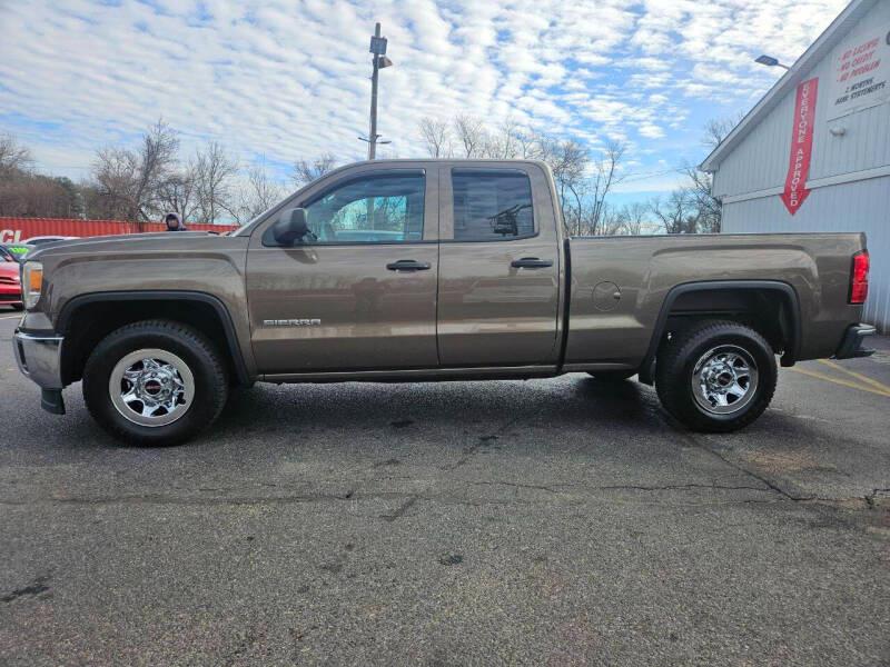 GMC Sierra 1500 Base Double Cab 2WD 2015