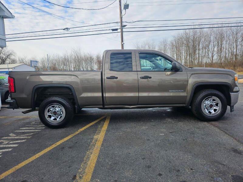 GMC Sierra 1500 Base Double Cab 2WD 2015