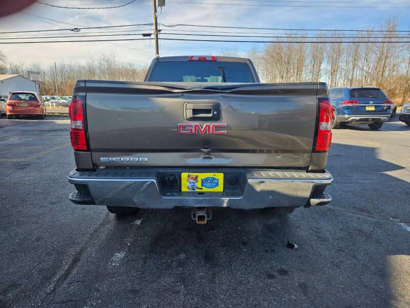 GMC Sierra 1500 Base Double Cab 2WD 2015