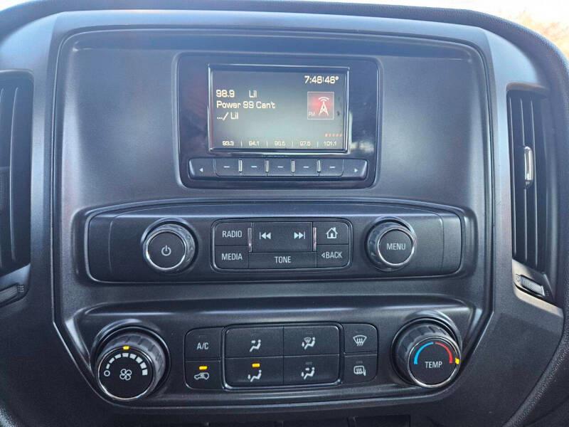 GMC Sierra 1500 Base Double Cab 2WD 2015