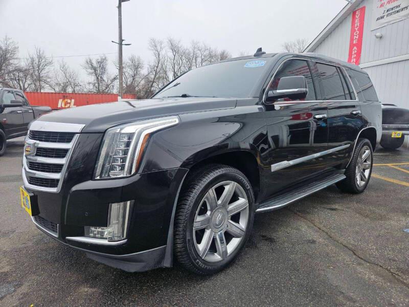 Cadillac Escalade Luxury 4WD 2015