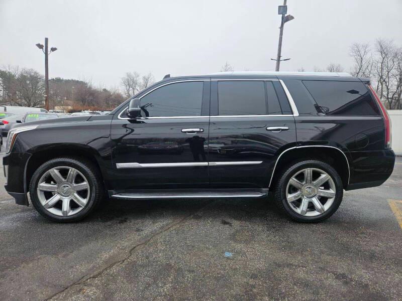 Cadillac Escalade Luxury 4WD 2015
