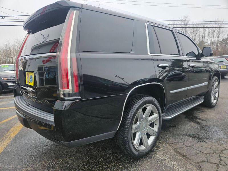 Cadillac Escalade Luxury 4WD 2015