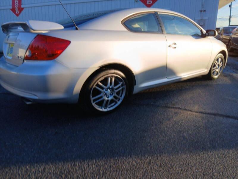 Scion tC Sport Coupe 2007