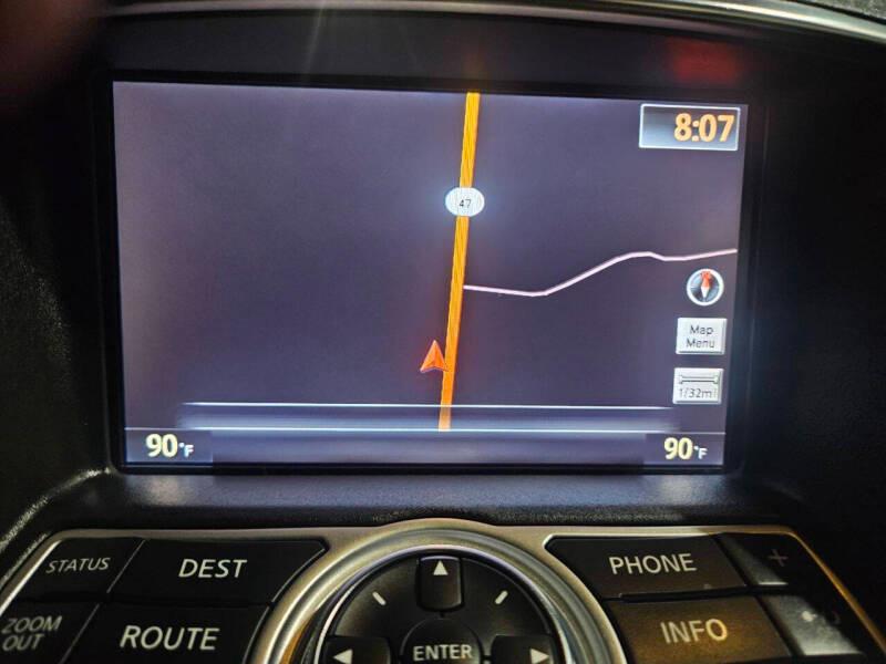 Infiniti G Convertible Base 2011