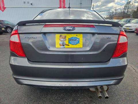 Ford Fusion SE 2012