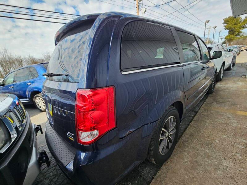 Dodge Grand Caravan SXT 2017