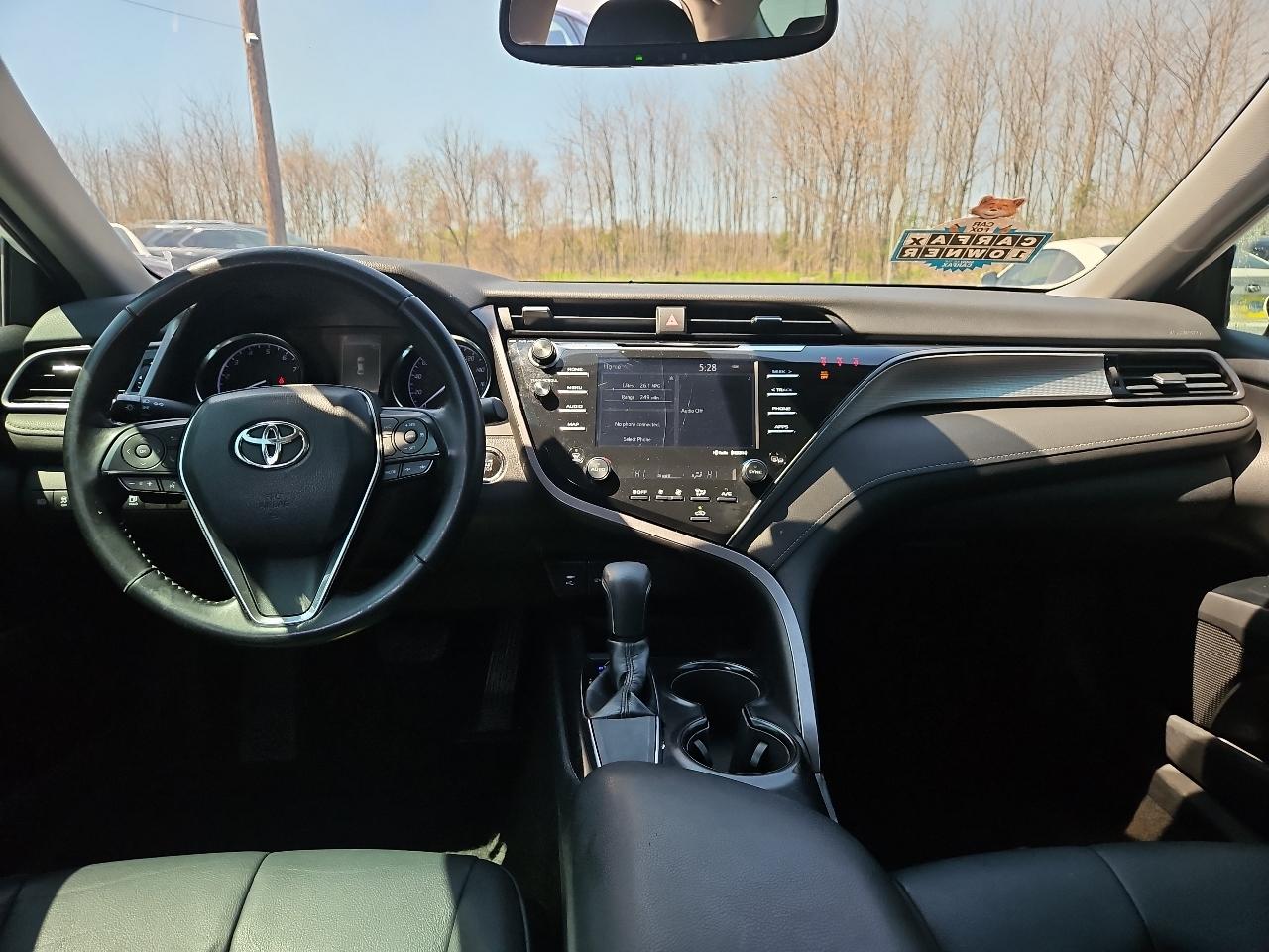 Toyota Camry 4dr Sdn I4 Auto LE (Natl) 2019