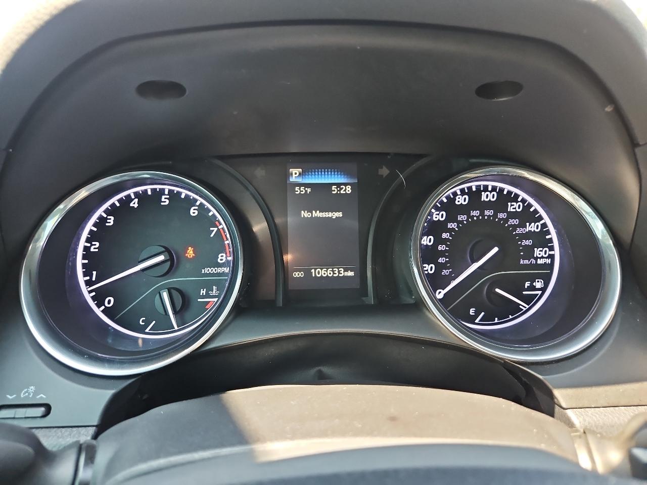 Toyota Camry 4dr Sdn I4 Auto LE (Natl) 2019