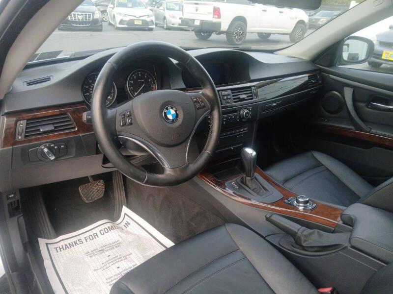 BMW 3-Series 328i xDrive Coupe - SULEV 2012