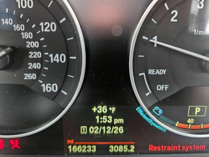 BMW 3-Series Gran Turismo 328i xDrive 2014