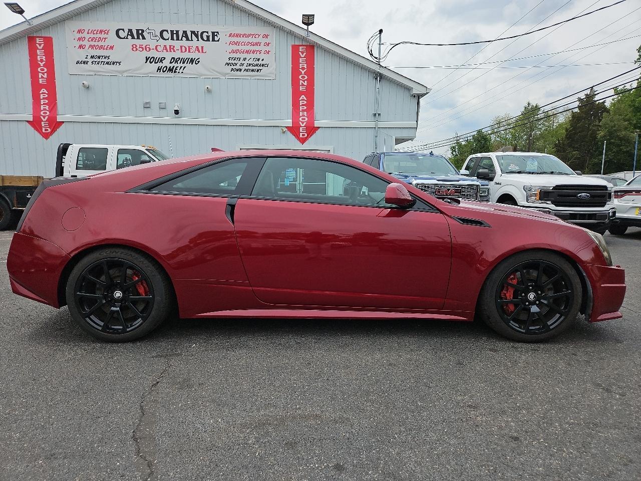 Cadillac CTS V Coupe 2011