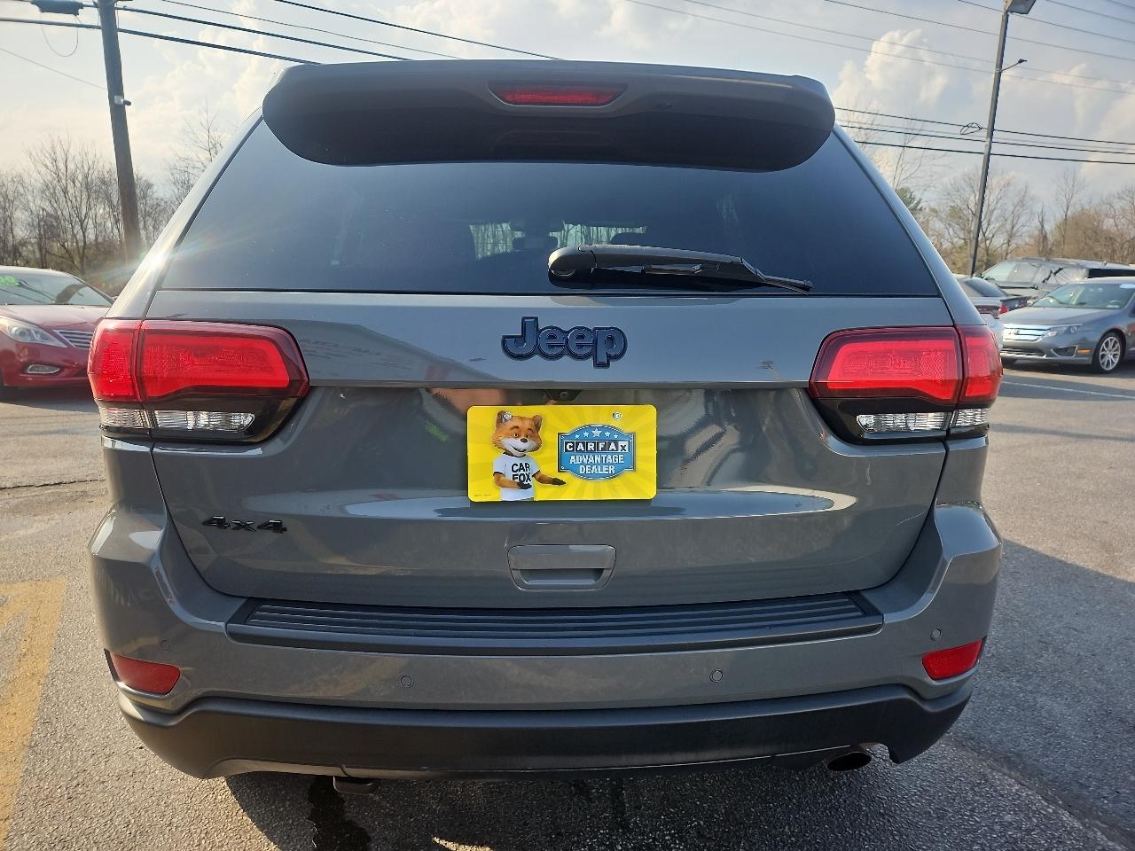 Jeep Grand Cherokee Laredo 4WD 2019