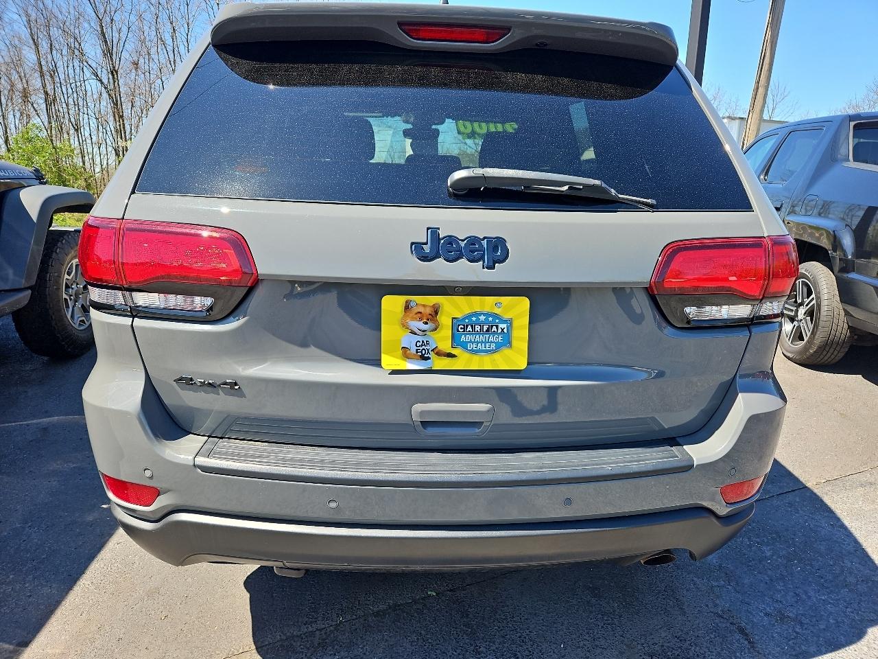 Jeep Grand Cherokee Laredo 4WD 2019