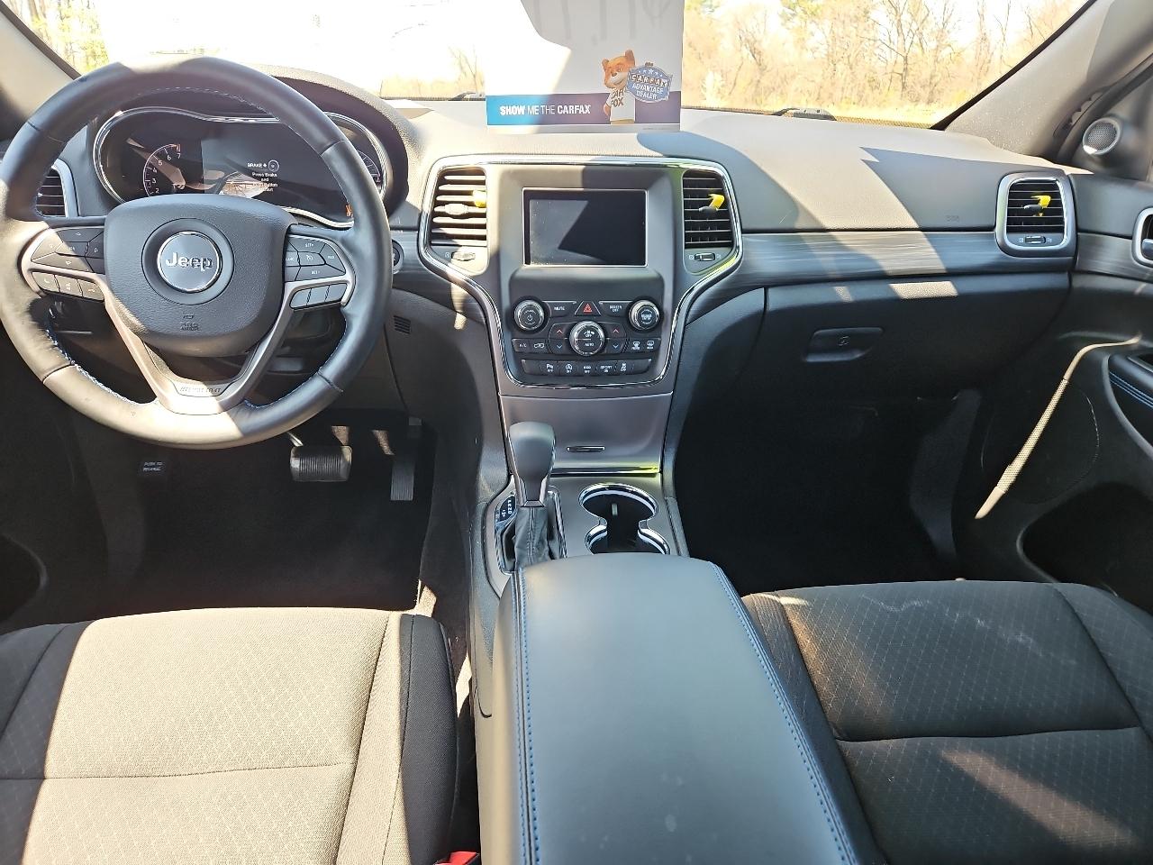 Jeep Grand Cherokee Laredo 4WD 2019