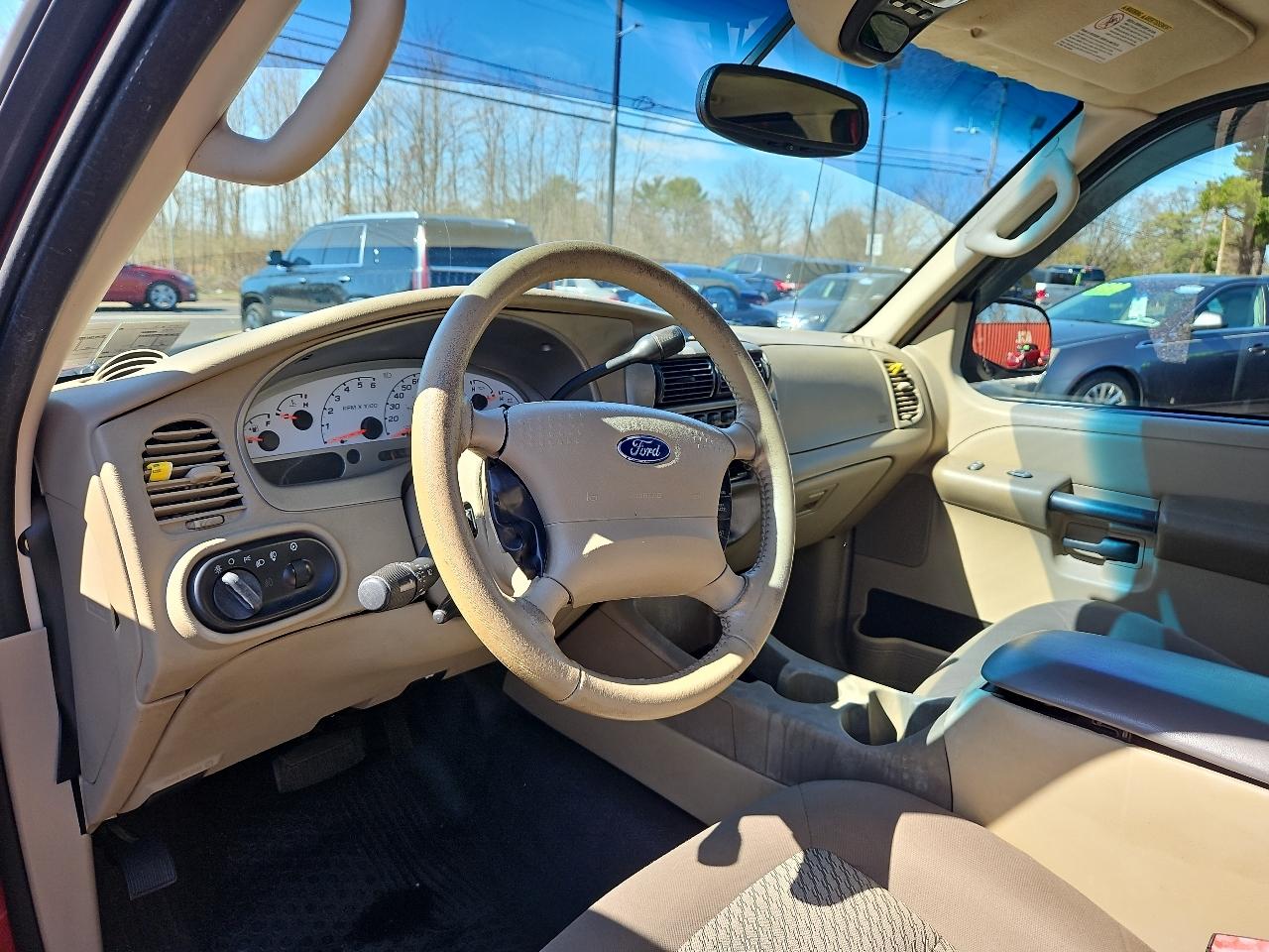 Ford Explorer Sport Trac Adrenalin 4WD 2004