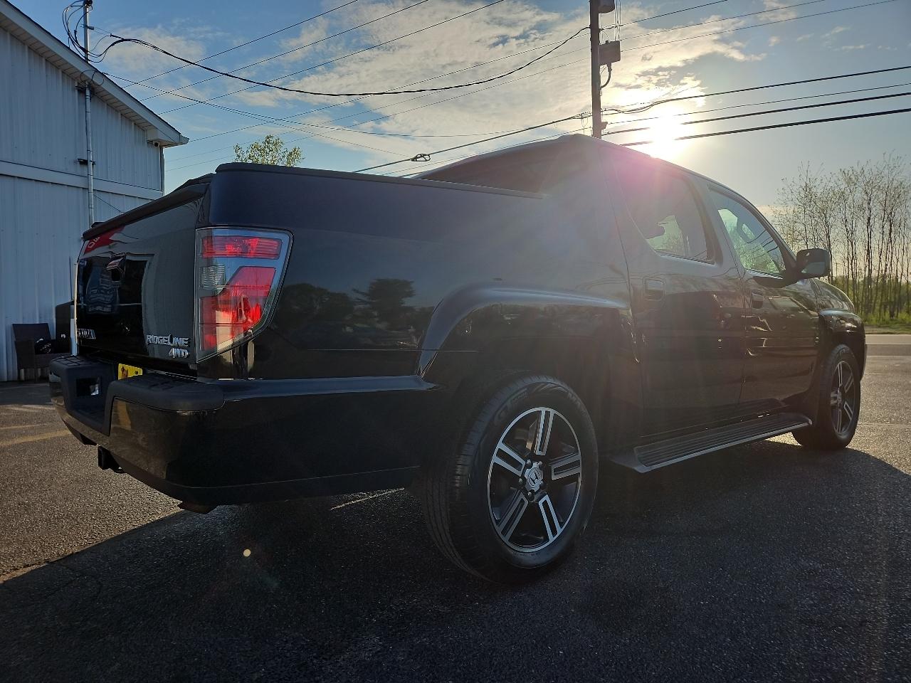 Honda Ridgeline RTL w/ Leather 2013
