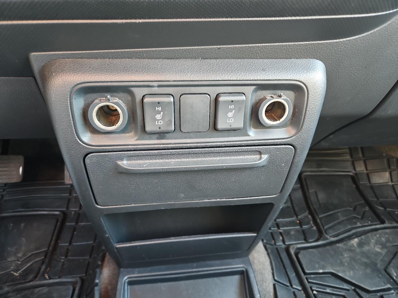 Honda Ridgeline RTL w/ Leather 2013