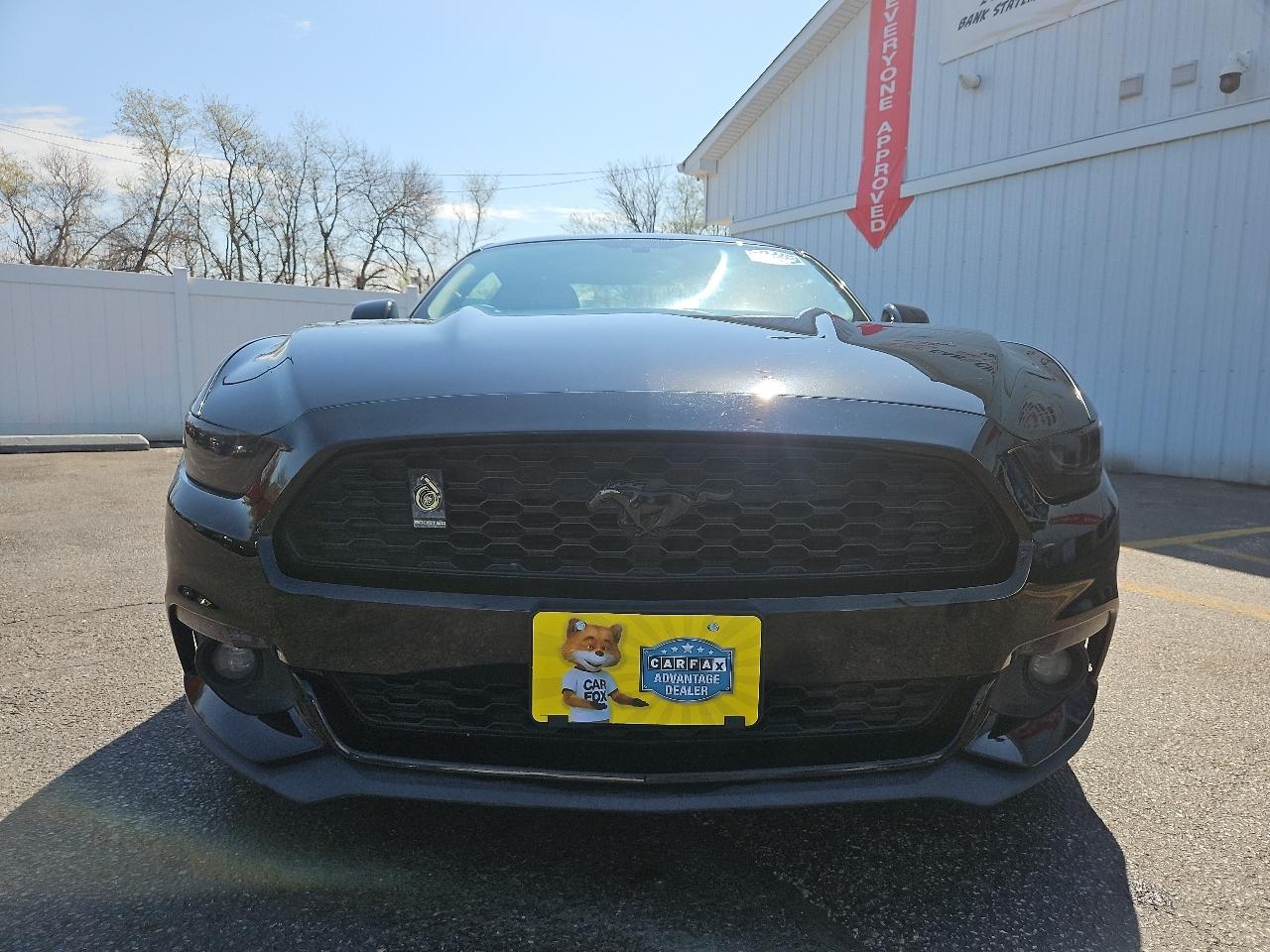 Ford Mustang EcoBoost Coupe 2015