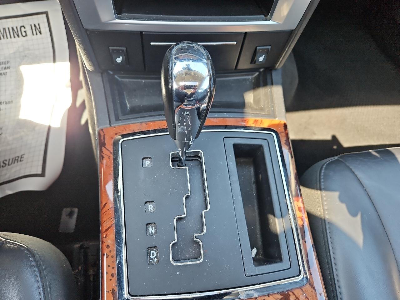 Chrysler 300 C AWD 2010