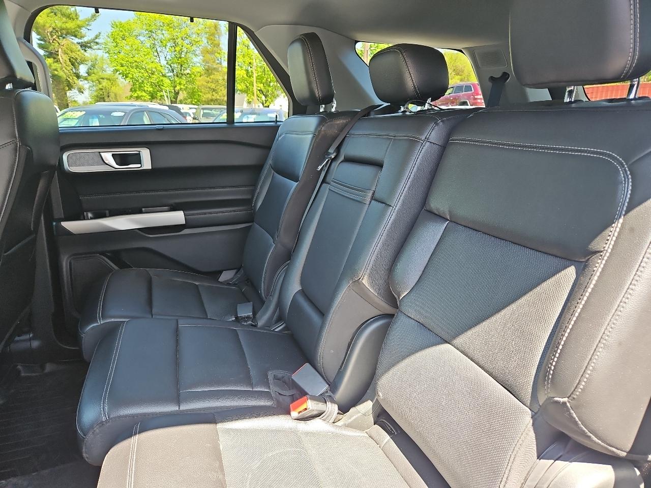 Ford Explorer Hybrid Limited AWD 2021