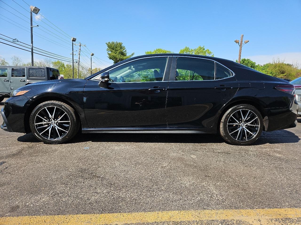 Toyota Camry SE Nightshade Edition AWD 2023