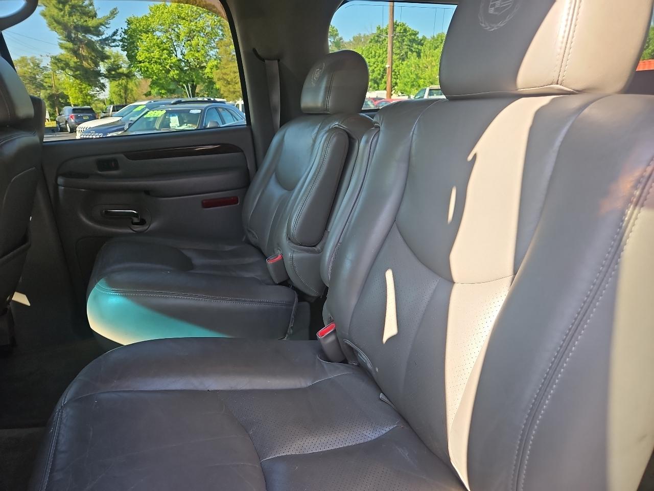 Cadillac Escalade ESV 2005
