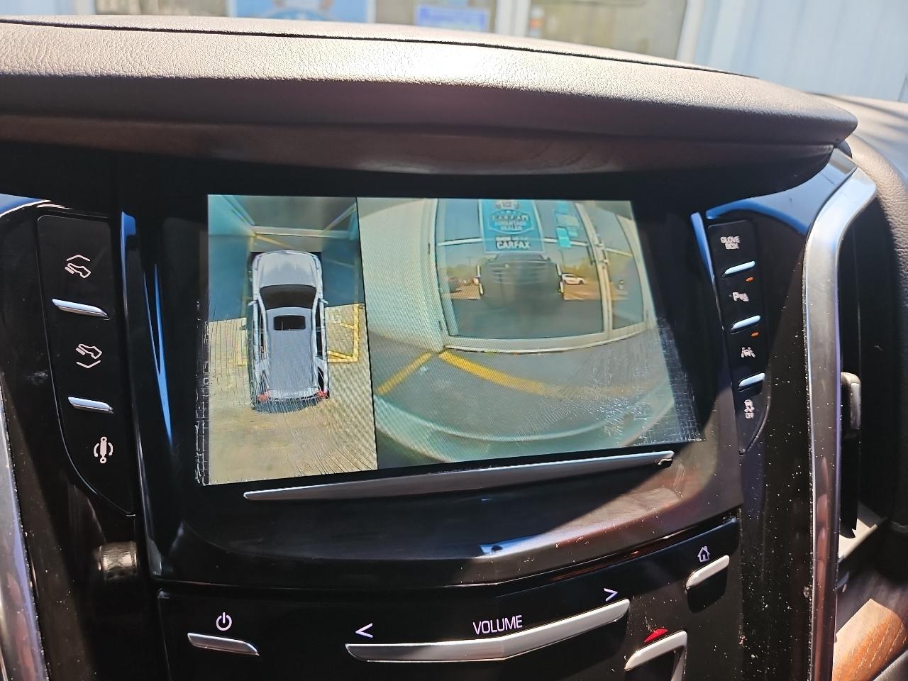 Cadillac Escalade Luxury 4WD 2016