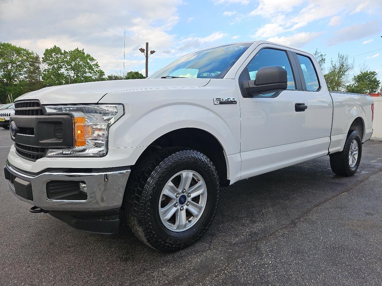 Ford F-150 4WD SuperCab 145" XL 2019