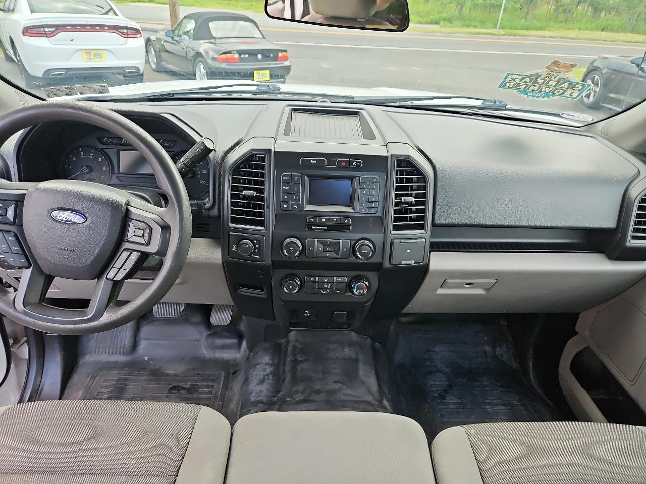 Ford F-150 4WD SuperCab 145" XL 2019
