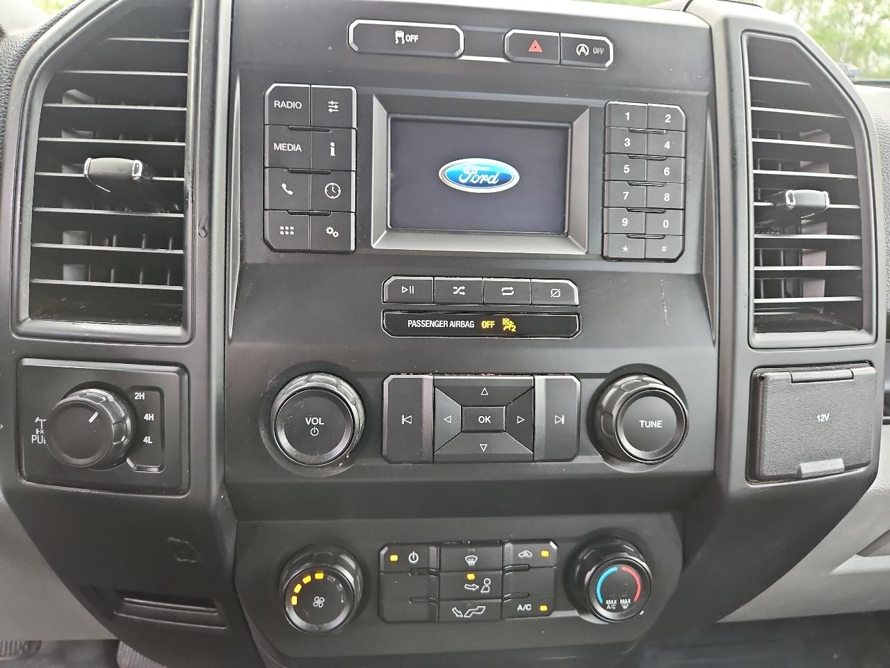 Ford F-150 4WD SuperCab 145" XL 2019