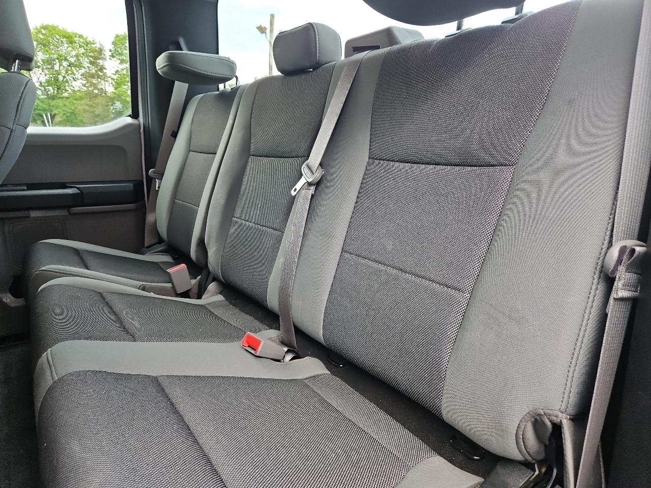 Ford F-150 4WD SuperCab 145" XL 2019