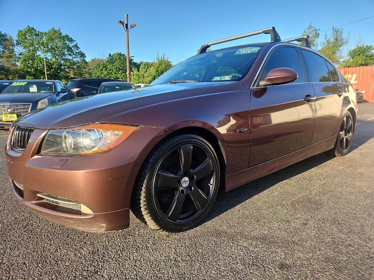 BMW 3-Series 330i Sedan 2006