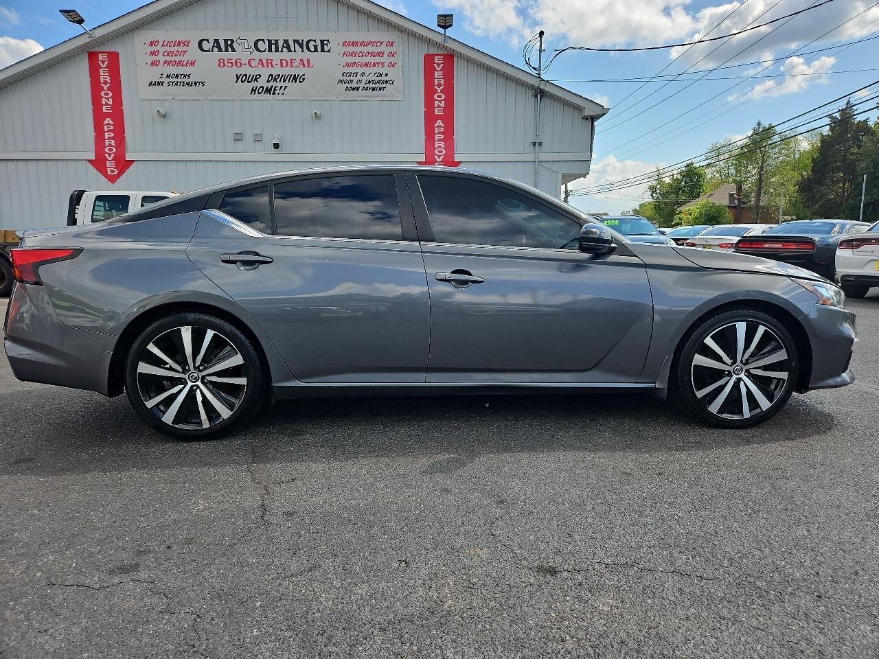 Nissan Altima VC-T SR 2020