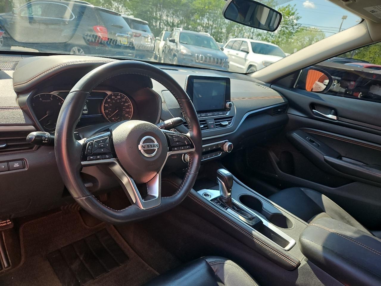 Nissan Altima VC-T SR 2020