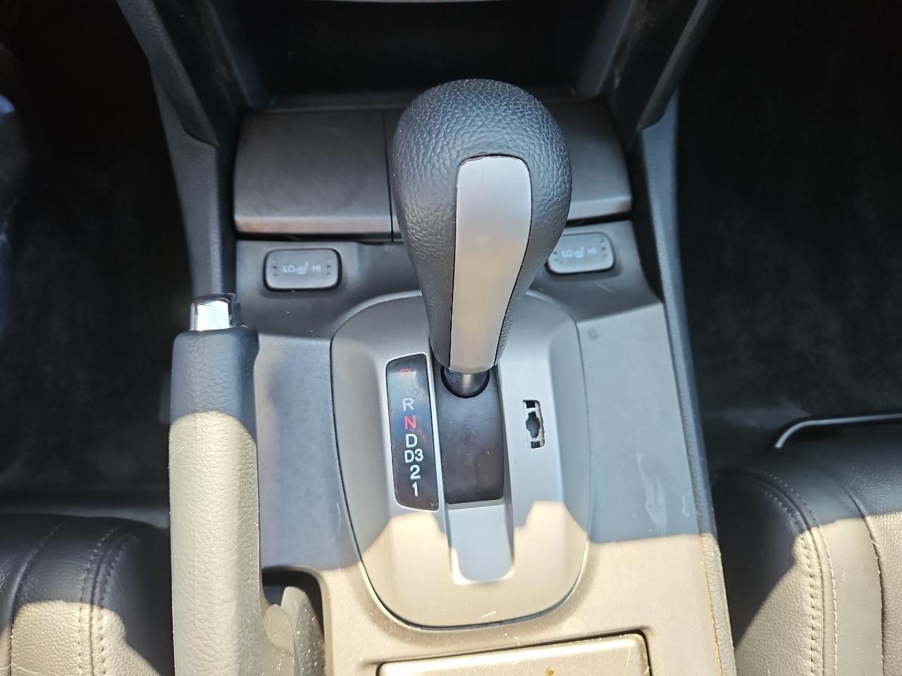 Honda Accord EX-L Coupe AT 2011