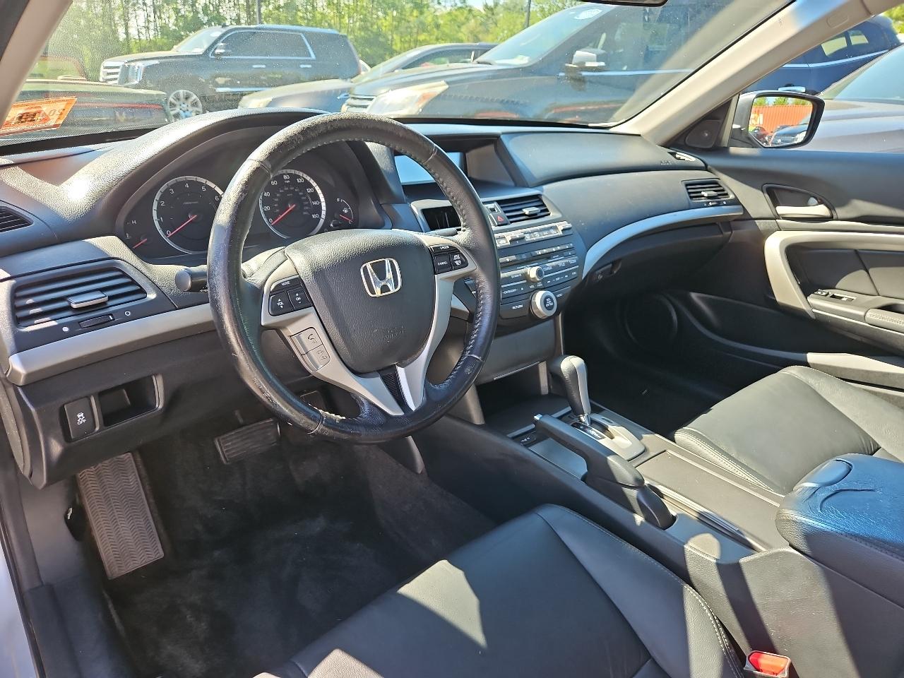 Honda Accord EX-L Coupe AT 2011