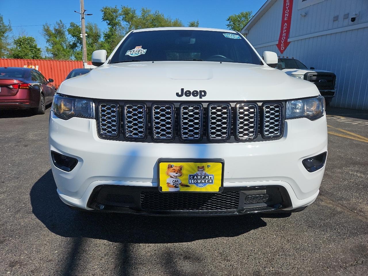 Jeep Grand Cherokee Laredo 4WD 2020