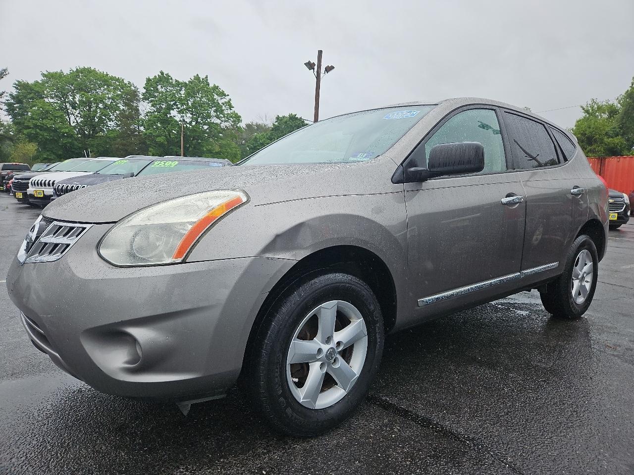 Nissan Rogue S AWD 2012