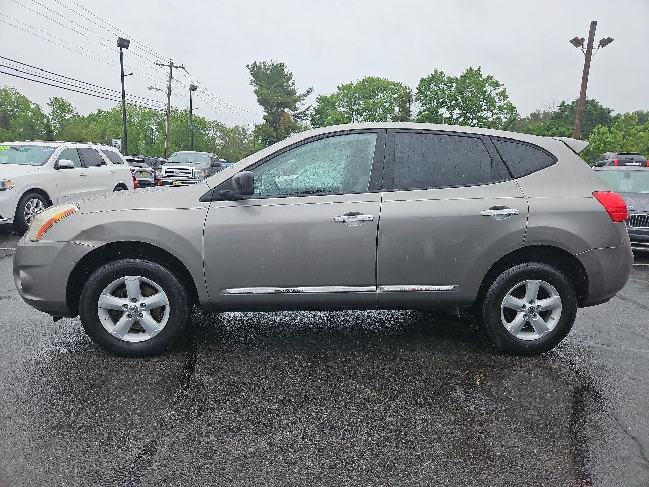 Nissan Rogue S AWD 2012